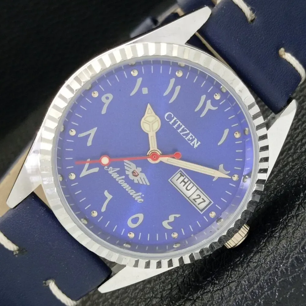 Vintage 1977 Citizen Automatic Mens Silver Watch W/daydate & Blue accents